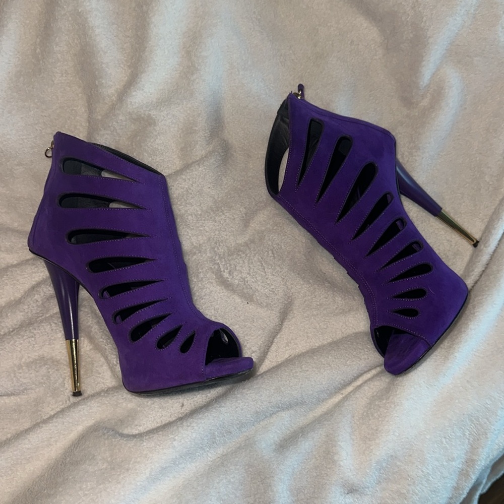 Giuseppe Zanotti suede cut-out bootie
